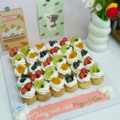 Set bánh kem su Singapore