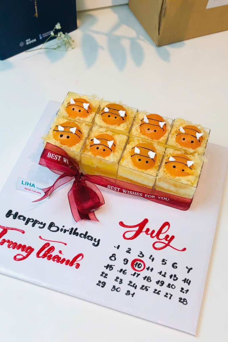 Set bông lan trứng muối 8 cup 4.5