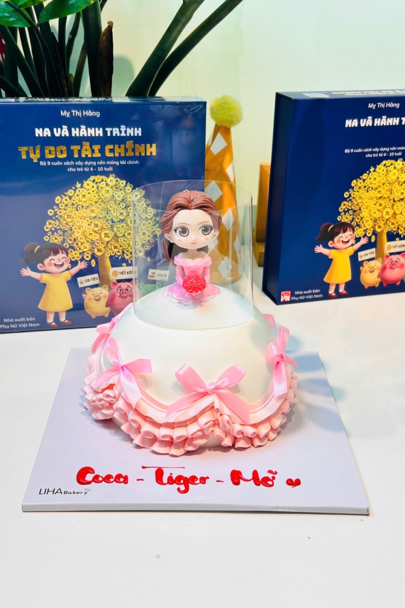 Mẫu bánh công chúa kem chảy