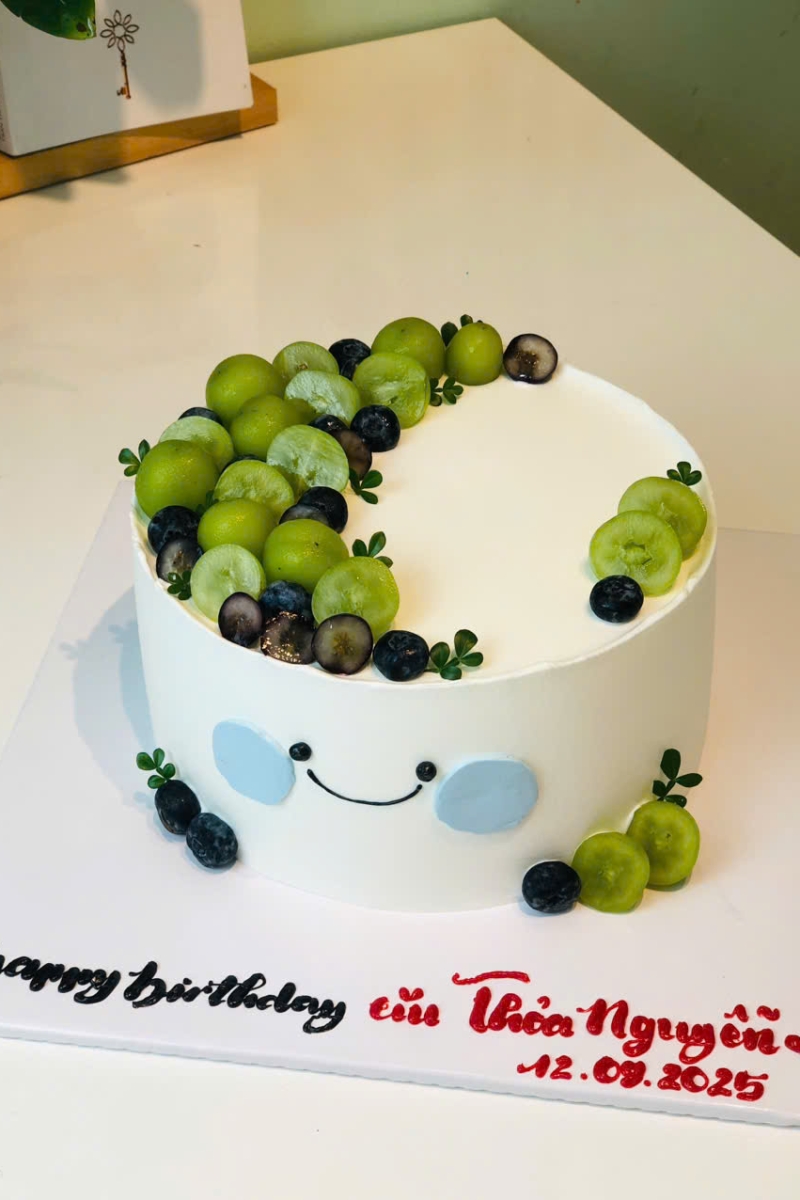 Mẫu bánh nữ mẫu tròn 8