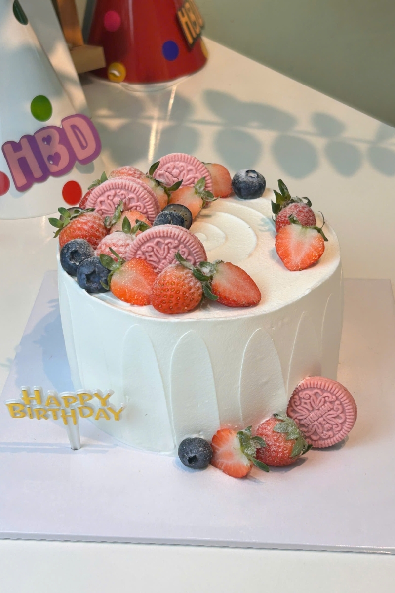 Mẫu bánh nữ mẫu tròn 14