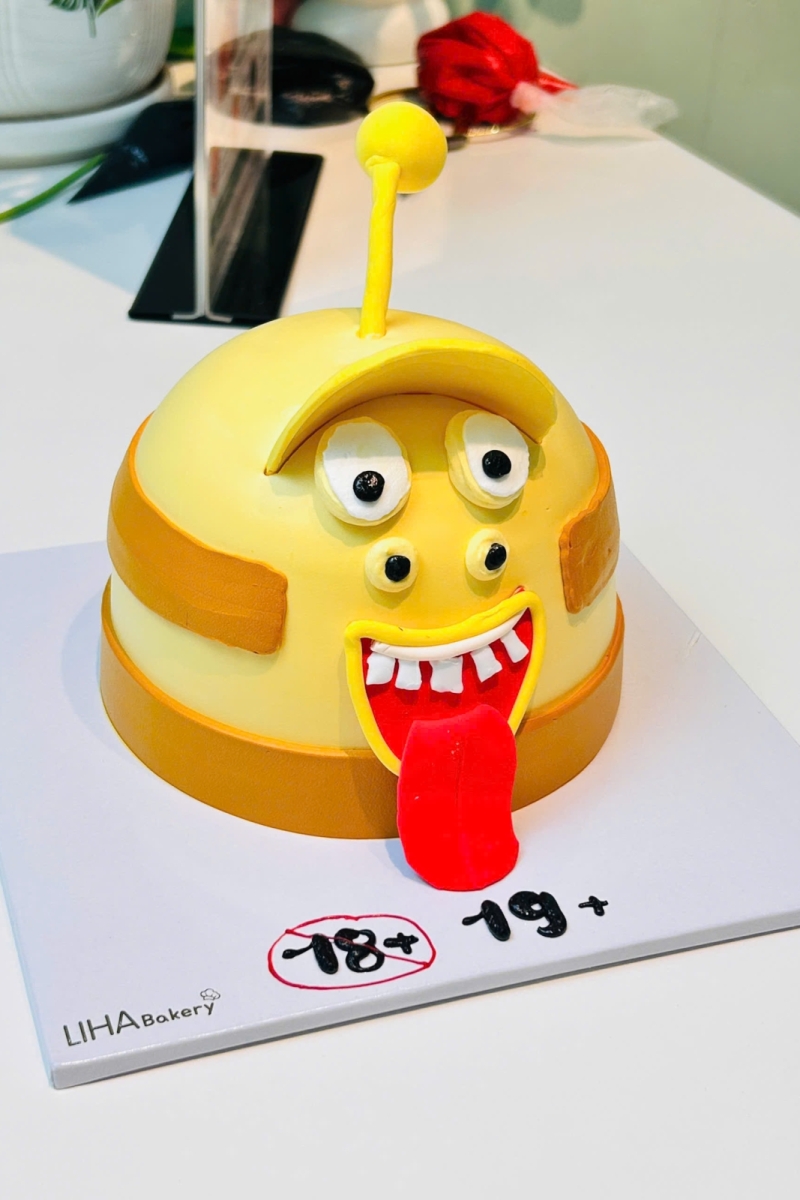 LARVA PHÁ CÁCH
