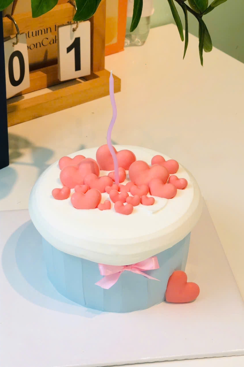 Bánh kem chảy mẫu 4