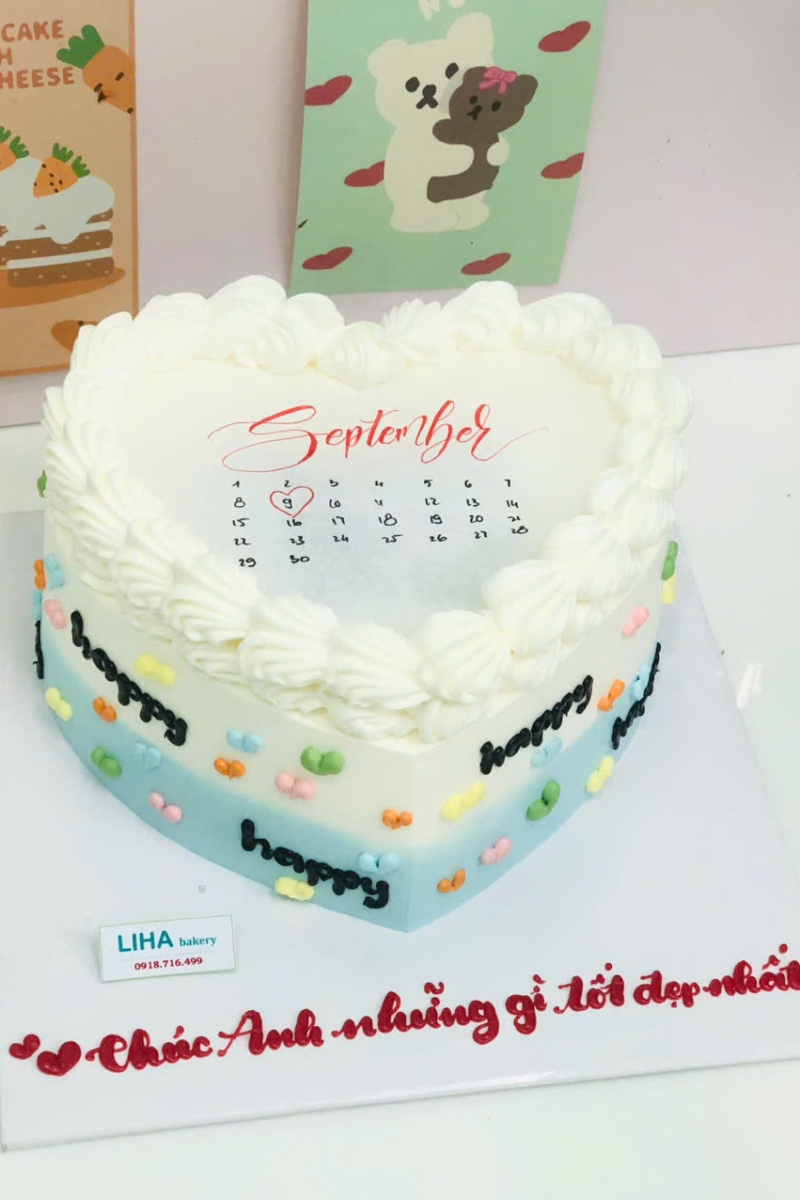 Bánh kem đốt trái tim mẫu 5