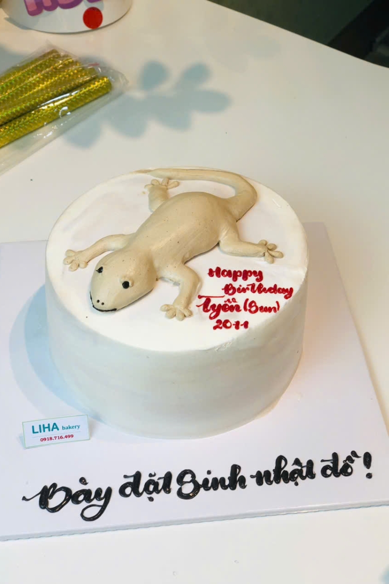 Mẫu thèng lèng nhoa