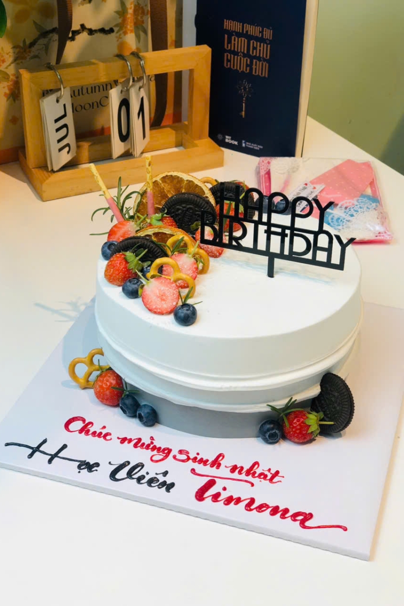 Bánh mẫu nam tròn 01