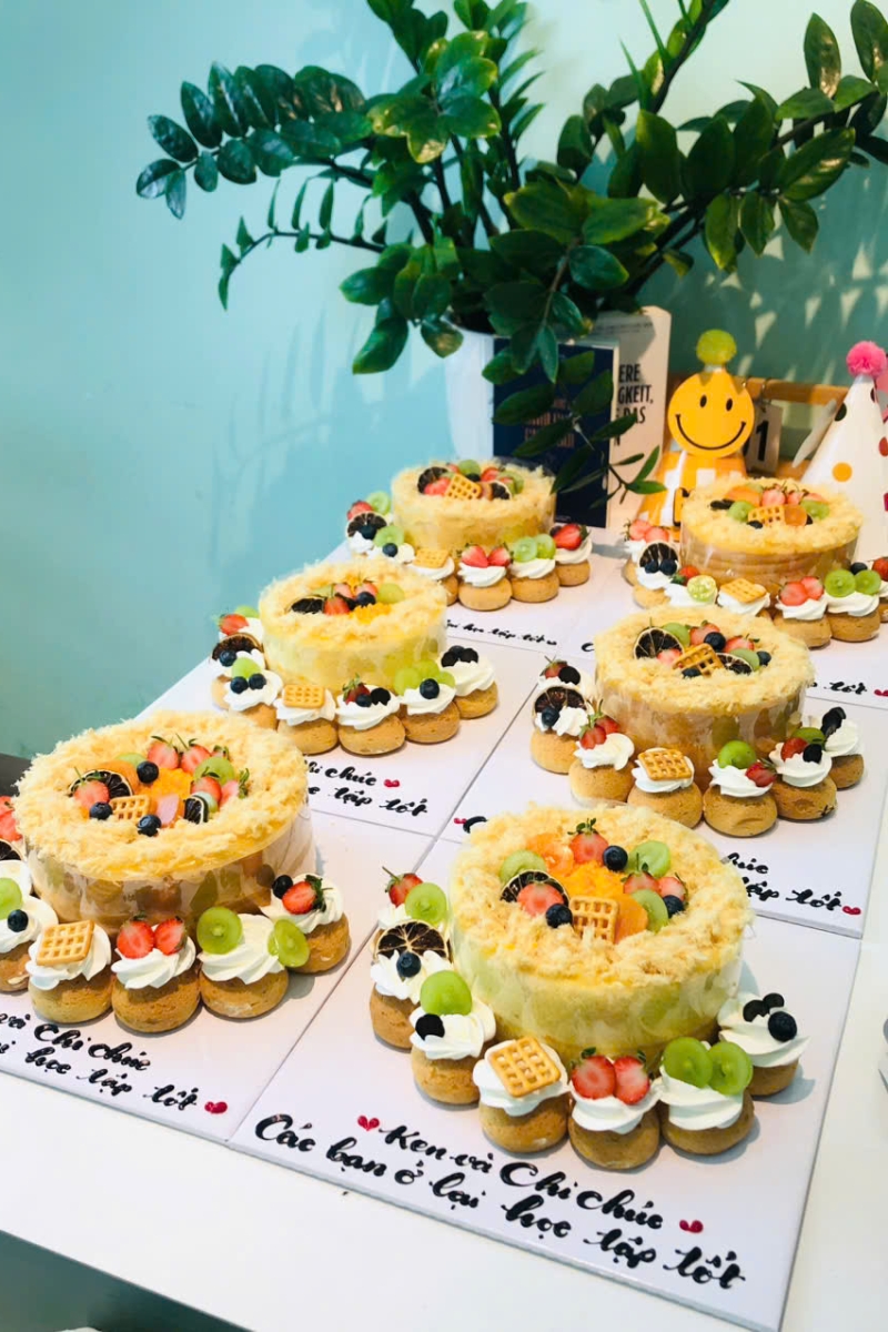 Set 7 su kem và bông lan trứng muối 18