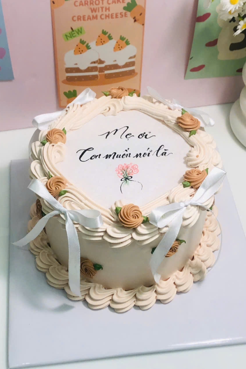 Bánh kem đốt tròn mẫu 12