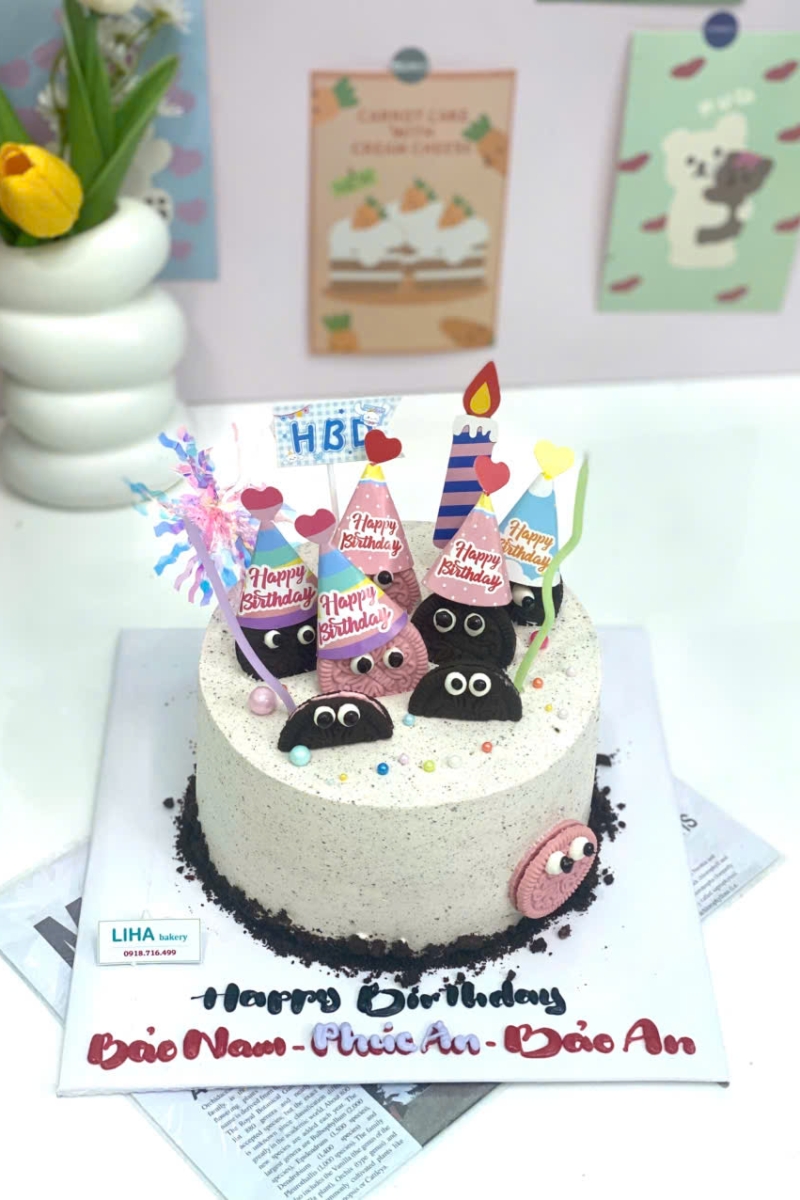 Bánh mẫu nam tròn oreo 02