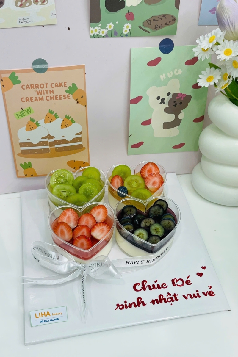 Set bánh 4 panacotta trang trí