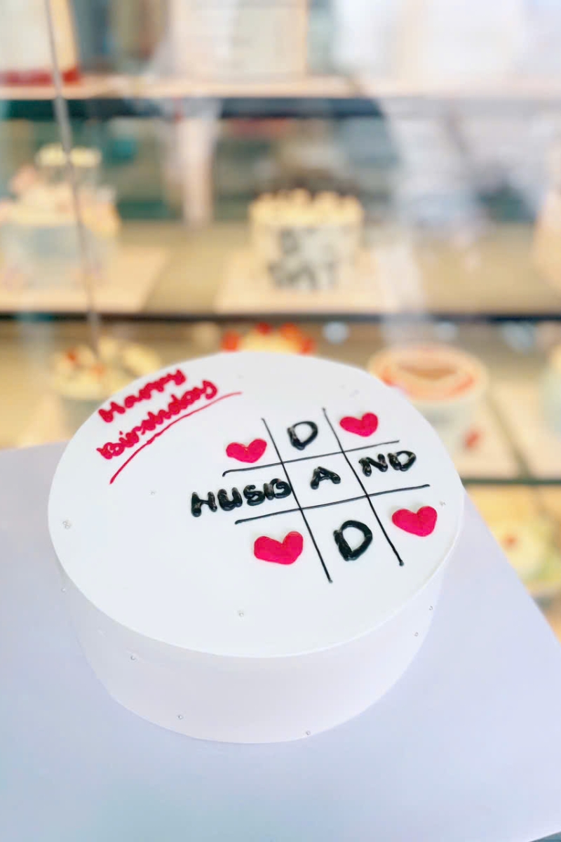 Bánh kem mẫu nam trang trí đơn giản