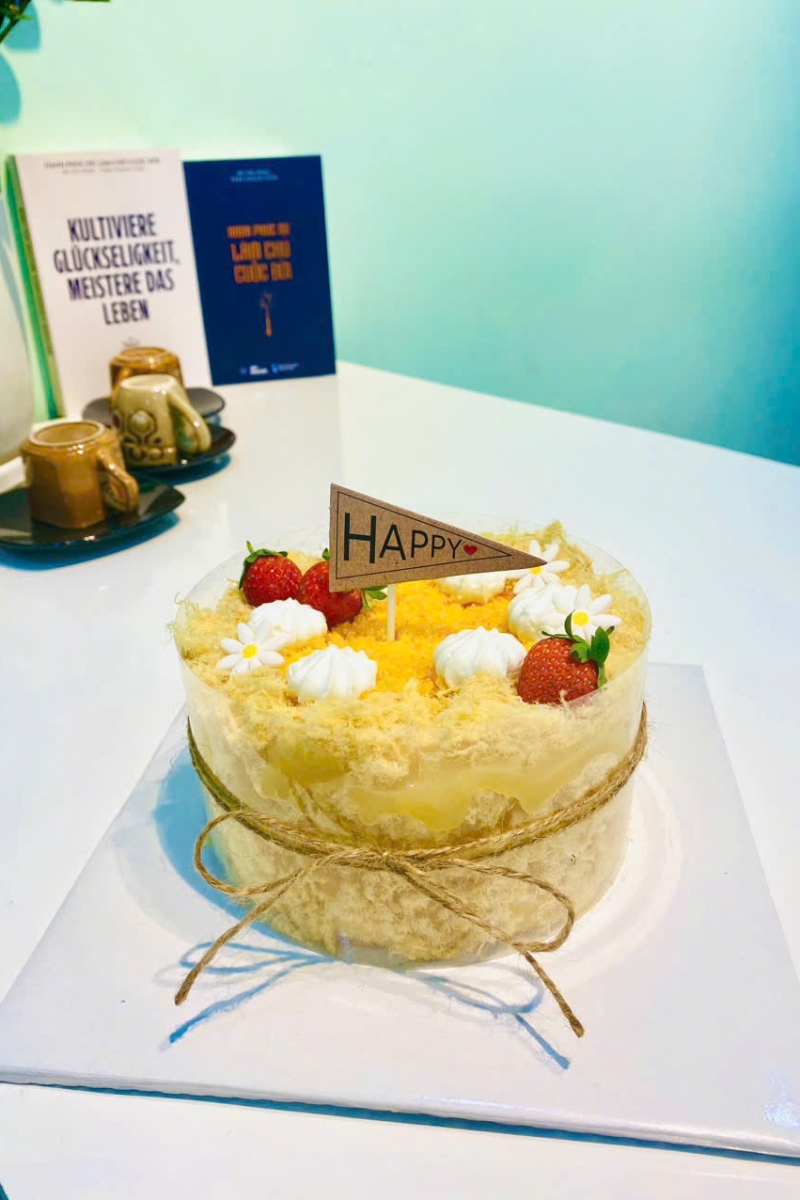 Bánh bông lan trứng muối mẫu 2