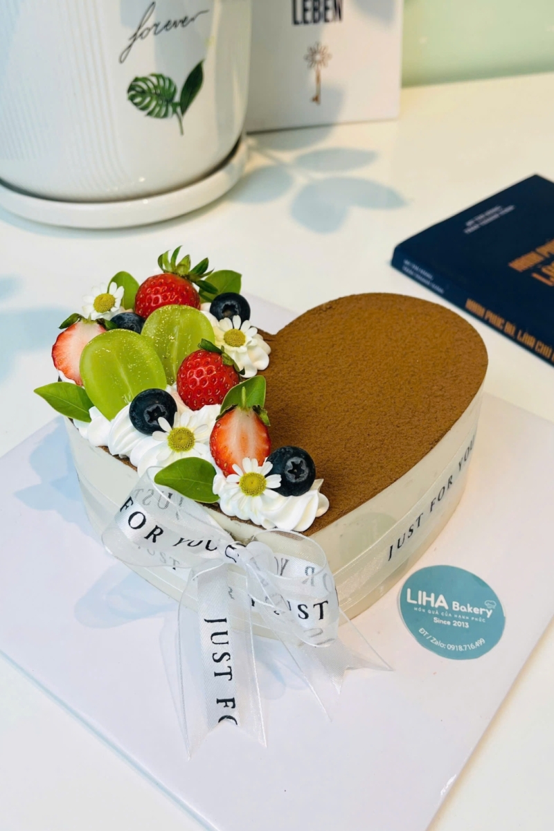 Bánh kem Tiramisu trái tim 1