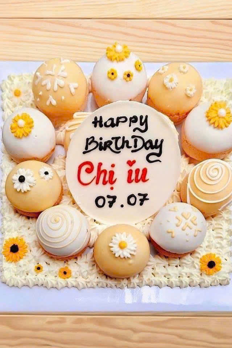 Bánh Kem Su set tròn 12