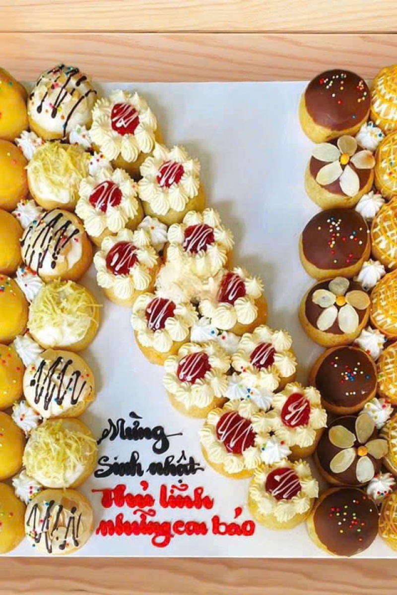 Bánh Kem Su set chữ N