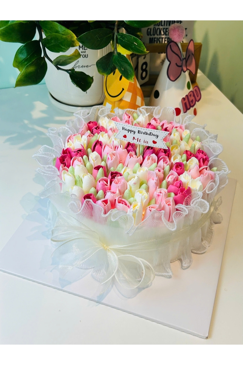 Mẫu bánh hoa tulip