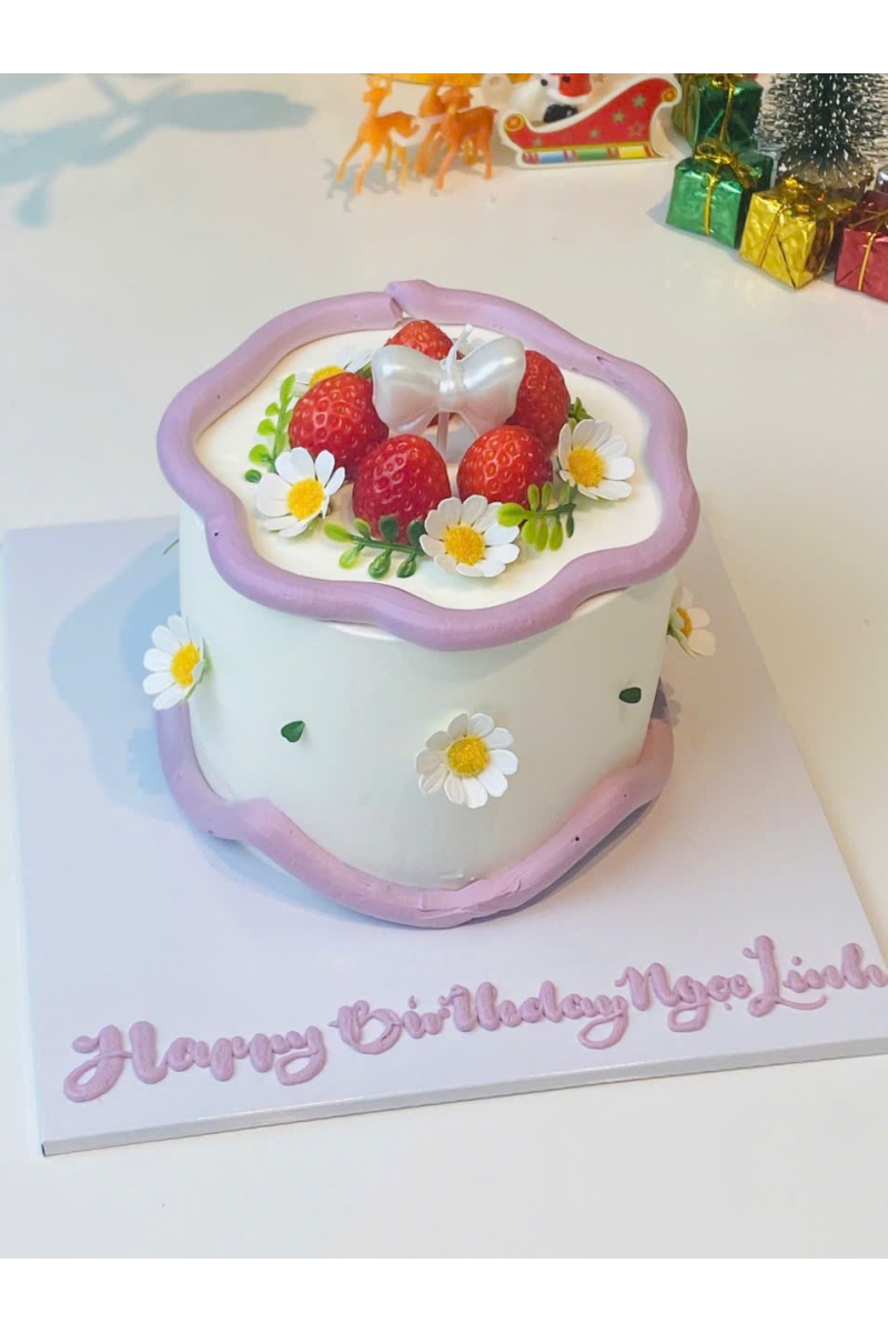 Bánh mẫu nữ tròn 16