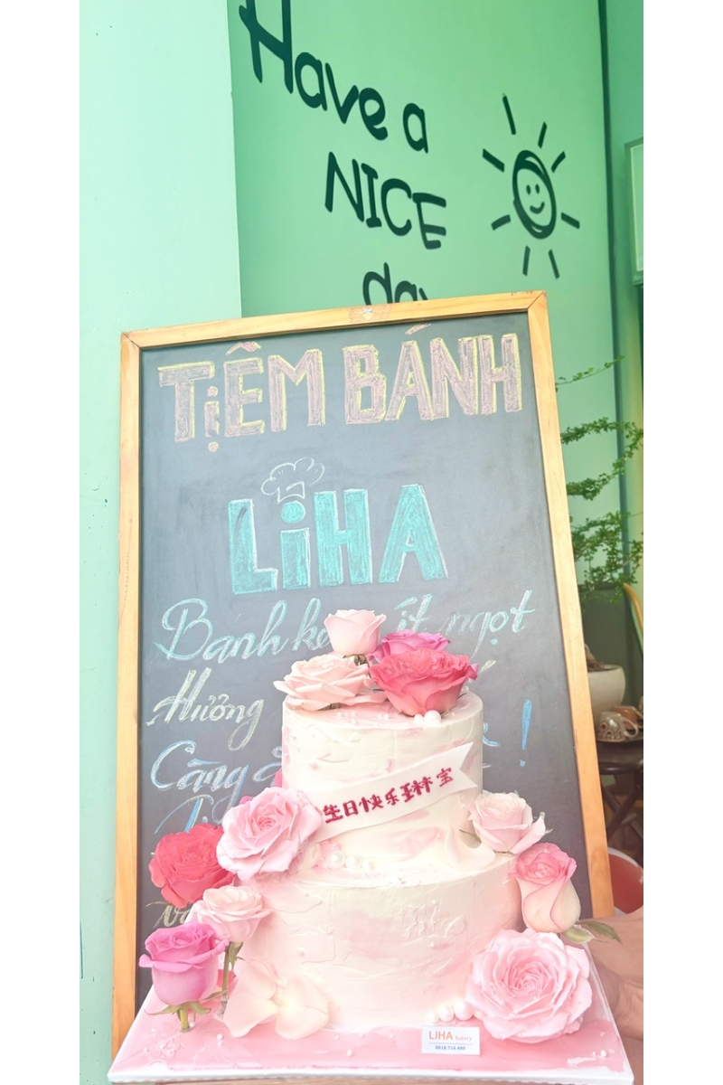 Bánh kem tầng mẫu 1