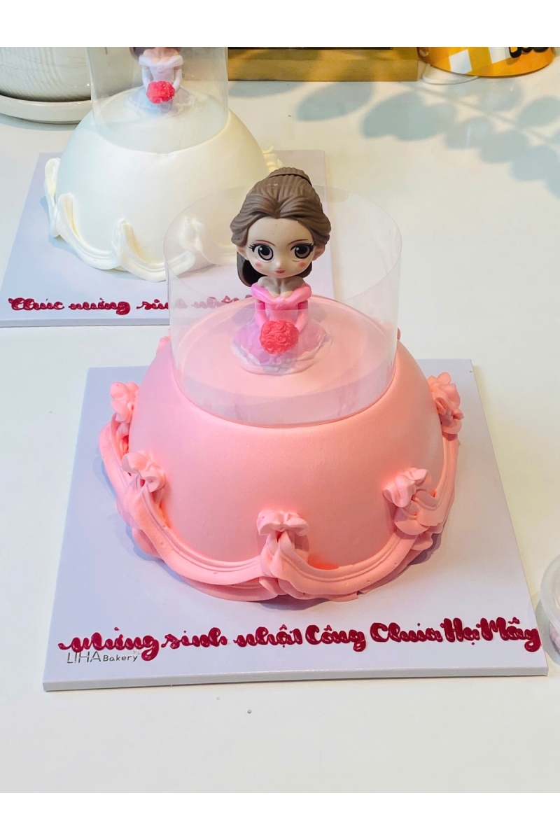 Mẫu bánh công chúa kem chảy