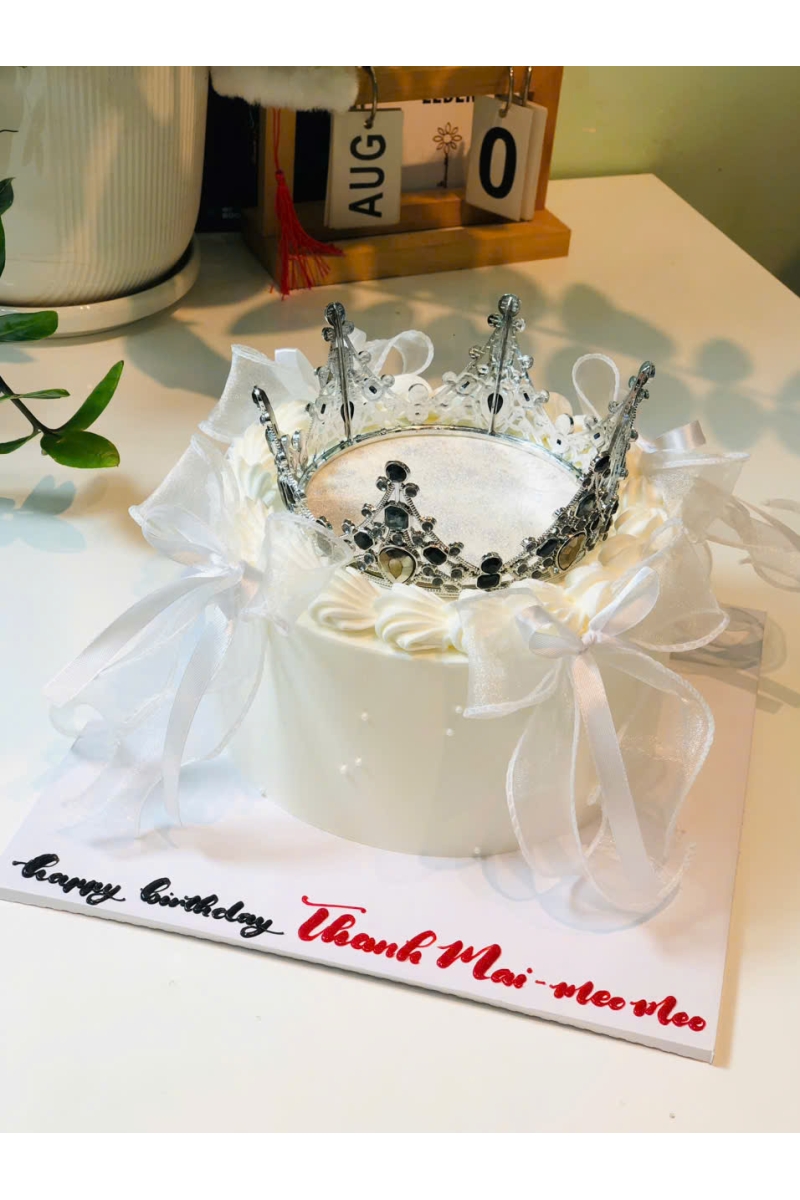 Mẫu vương miện 2