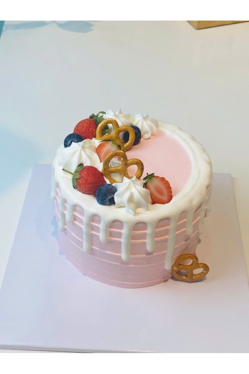 Bánh nữ mẫu tròn 14