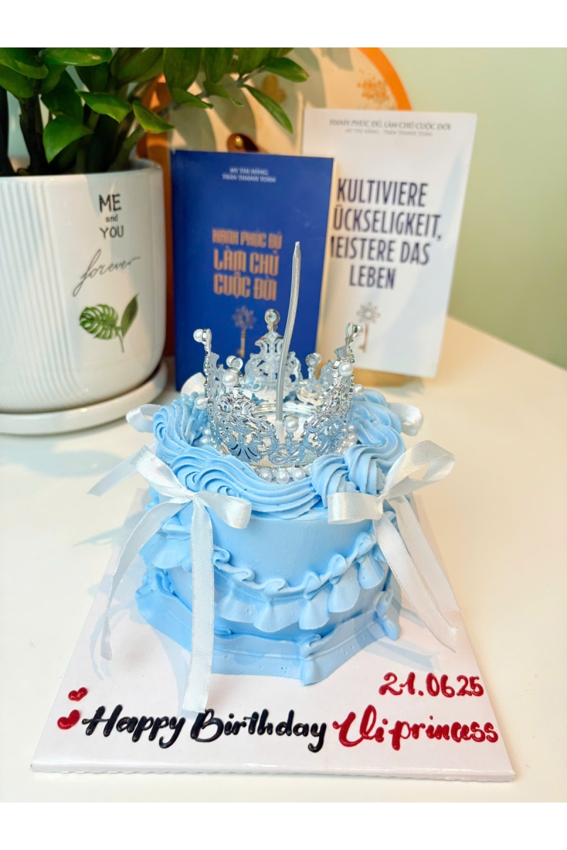 Mẫu vương miện 2