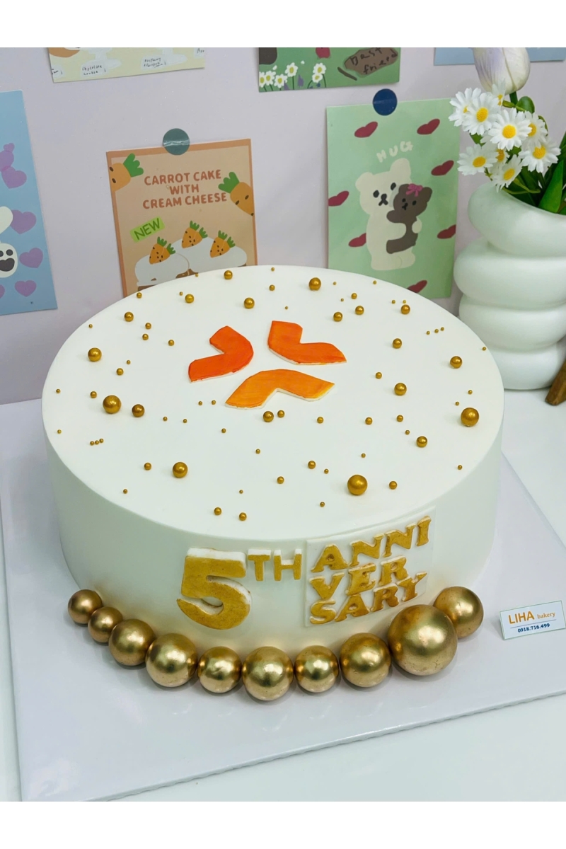 Bánh kem kỷ niệm