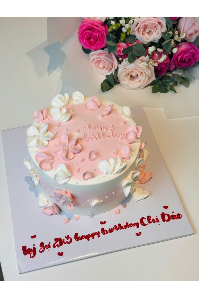 Bánh nữ mẫu tròn 5