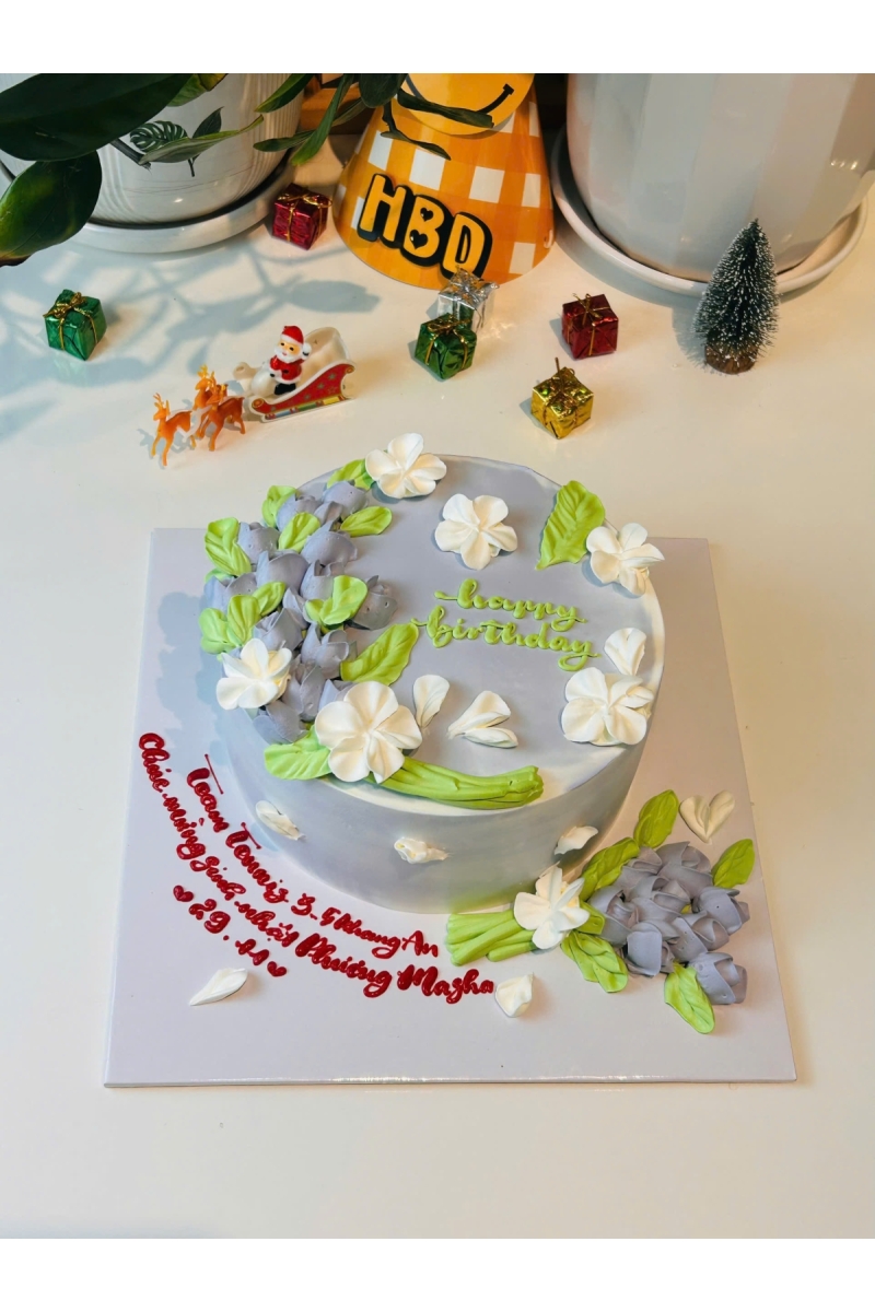 Bánh nữ mẫu tròn 5