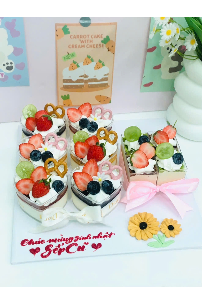 Set bánh 6 panacotta và 4 tiramisu