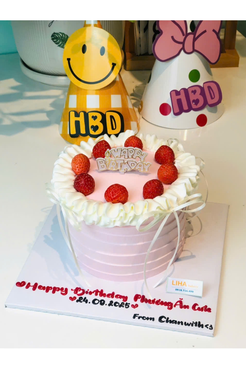 Bánh nữ mẫu tròn 6