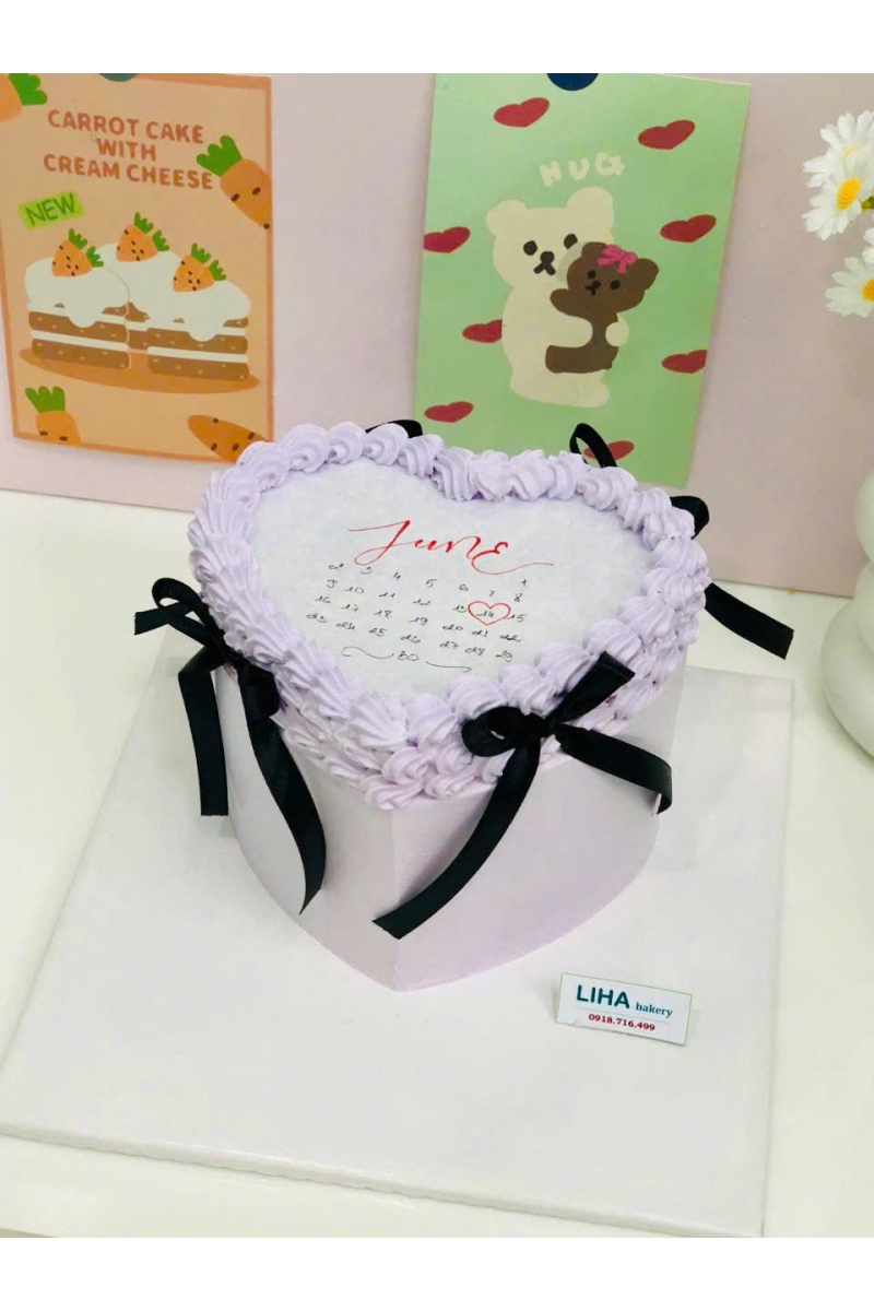 Bánh kem đốt trái tim mẫu 2