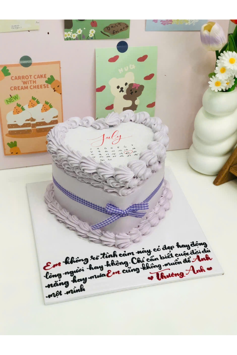 Bánh kem đốt trái tim mẫu 1