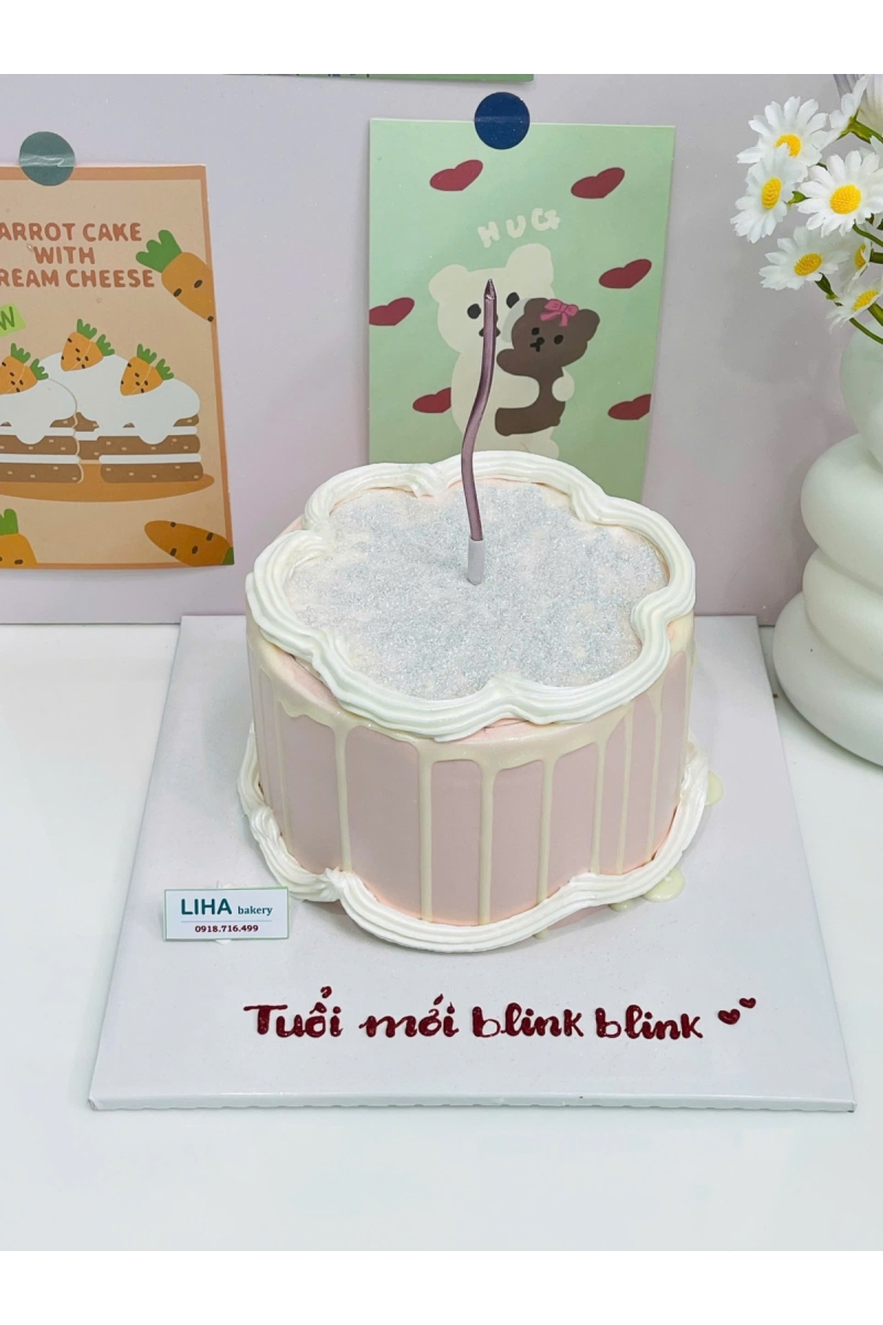 Bánh kem thổi kim tuyến mẫu tròn