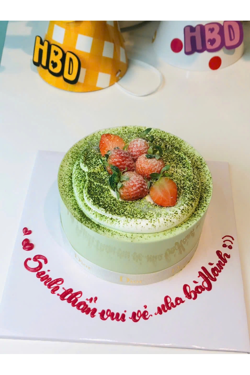 Bánh kem mousse trái cây