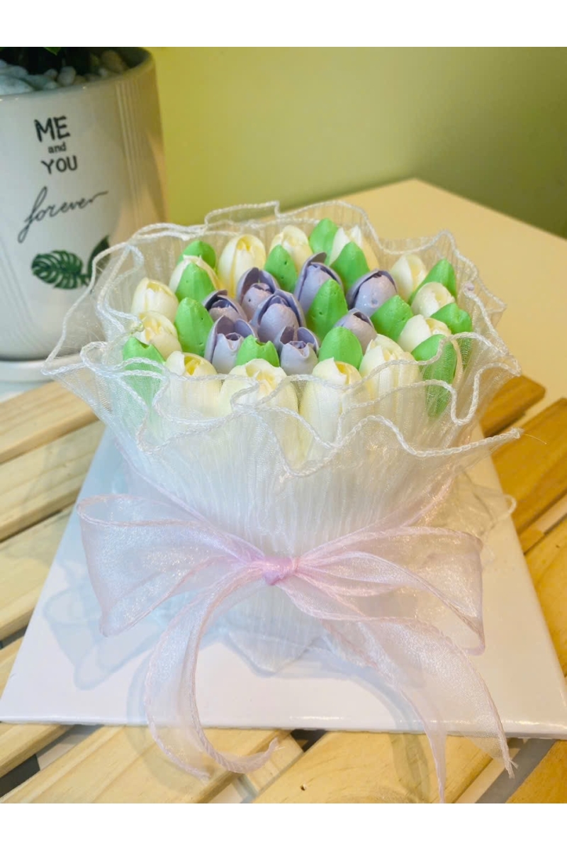 Mẫu bánh hoa tulip