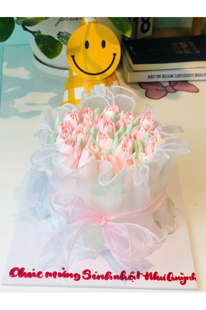 Mẫu bánh hoa tulip