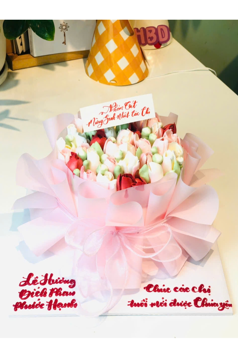 Mẫu bánh hoa tulip 2
