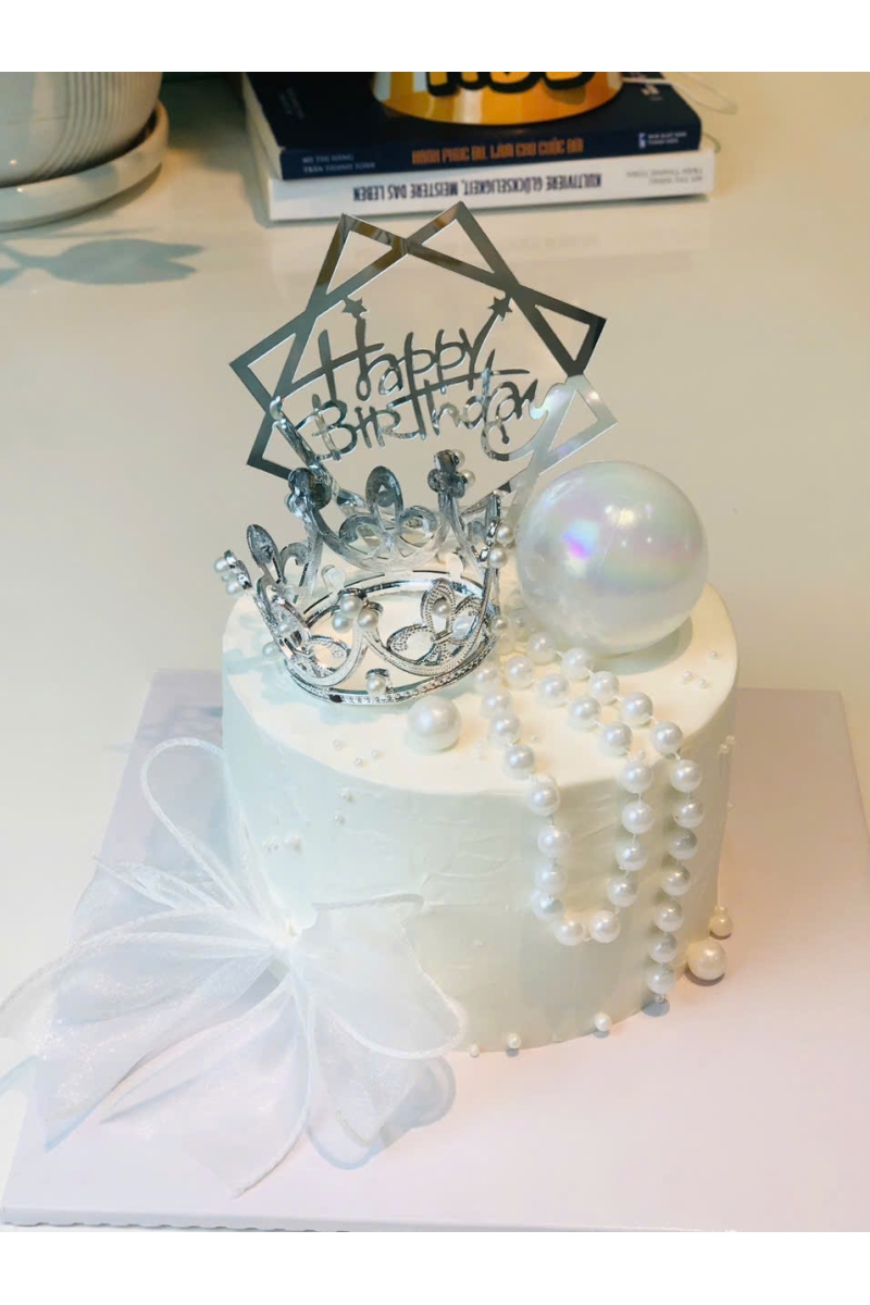 Mẫu vương miện 3