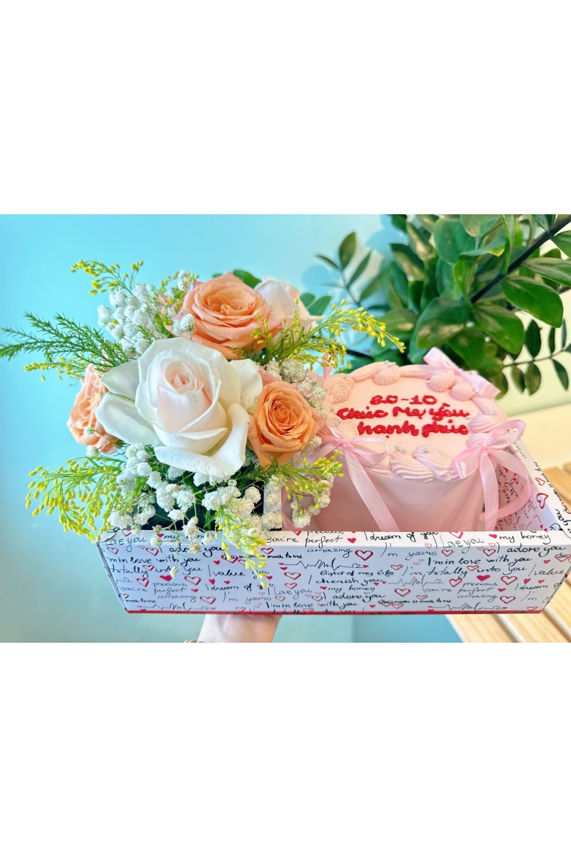 Sét bánh kem và hoa hồng mix màu 