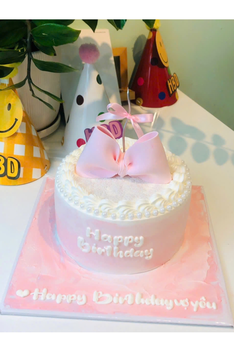 Bánh kem thổi kim tuyến mẫu Nơ tạo hình